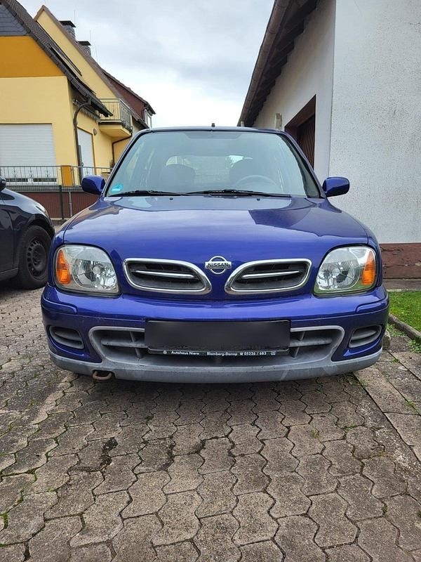 Blau Gebraucht 2002 Nissan Micra Kleinwagen | 900 € - Bild 1/4