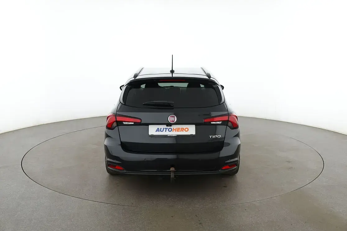 Gebraucht Fiat Tipo Lounge 120 PS (88 kW) 2018 Schwarz Kombi