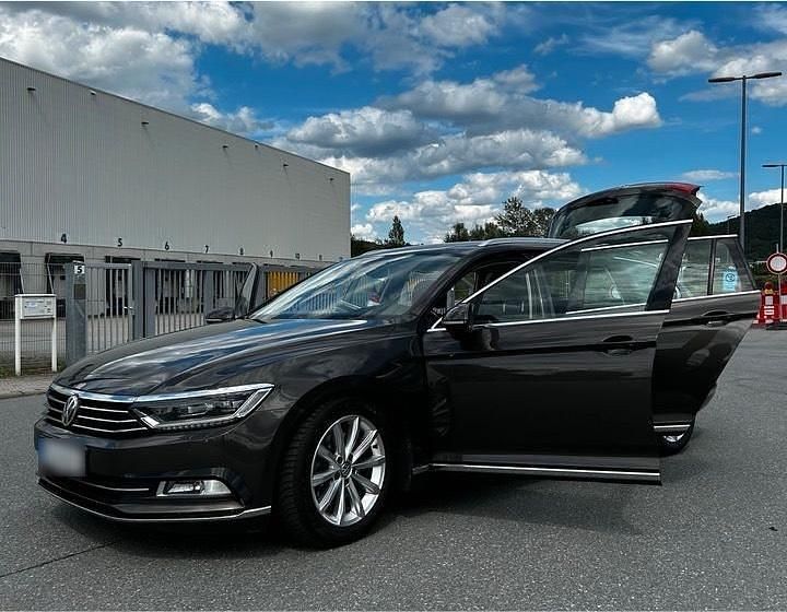 Gebraucht VW Passat Highline 150 PS (110 kW) 2015 Braun Kombi
