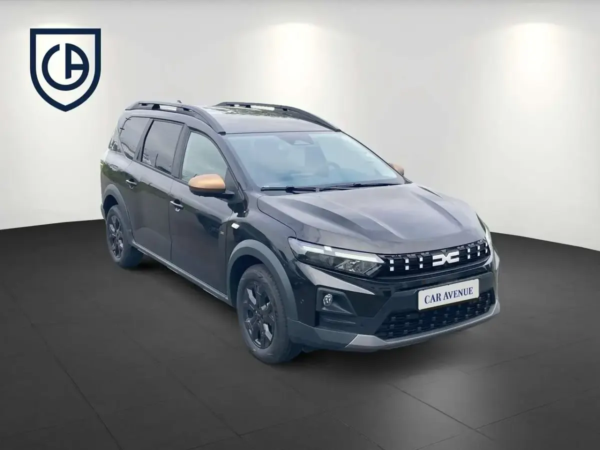 Neu Dacia Jogger Extreme 110 PS (80 kW) 2026 Perlmuttschwarz metallic Van / Kleinbus