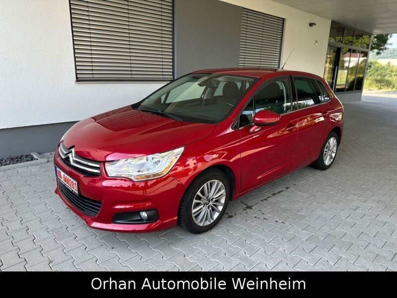 Rot Gebraucht 2012 Citroën C4 Tendance Limousine | 4.990 € (Fairer Preis) - Bild 1/4