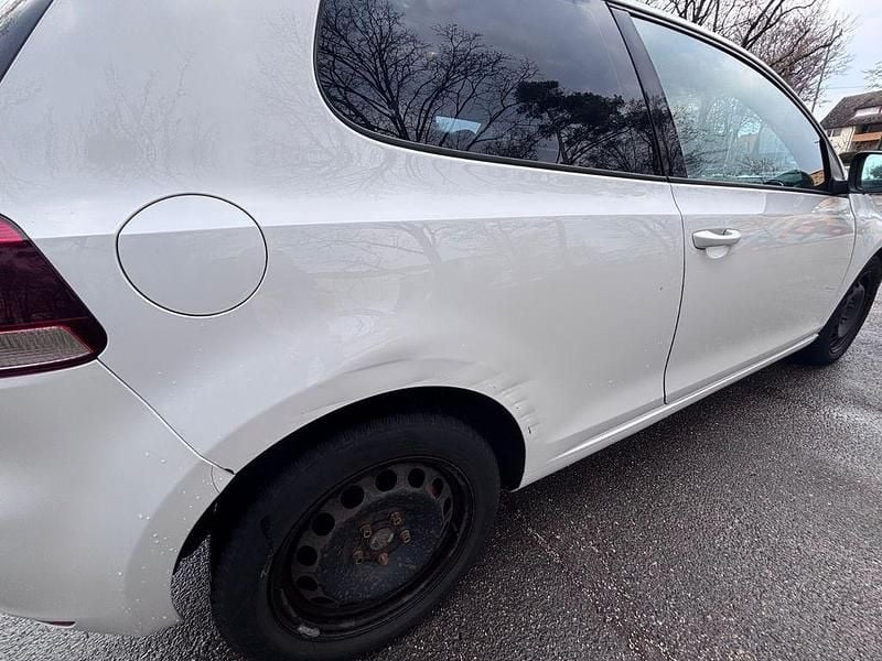 Gebraucht VW Golf VI 160 PS (117 kW) 2009 Weiß Kleinwagen