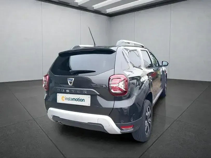 Gebraucht Dacia Duster 131 PS (96 kW) 2022 Schwarz SUV