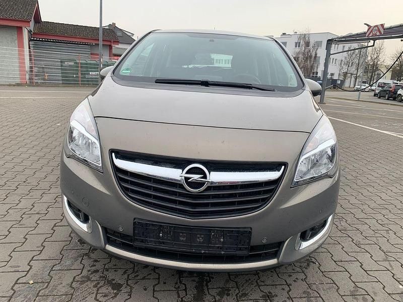 Gebraucht Opel Meriva Style 140 PS (102 kW) 2015 Braun Van / Kleinbus