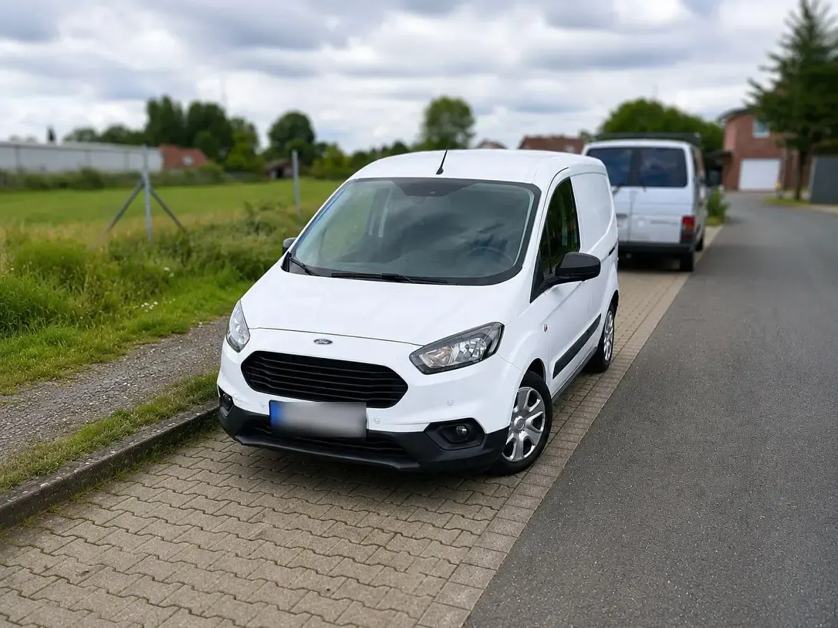 Occasion Ford Transit 75 ch (55 kW) 2021 Blanc Monospace