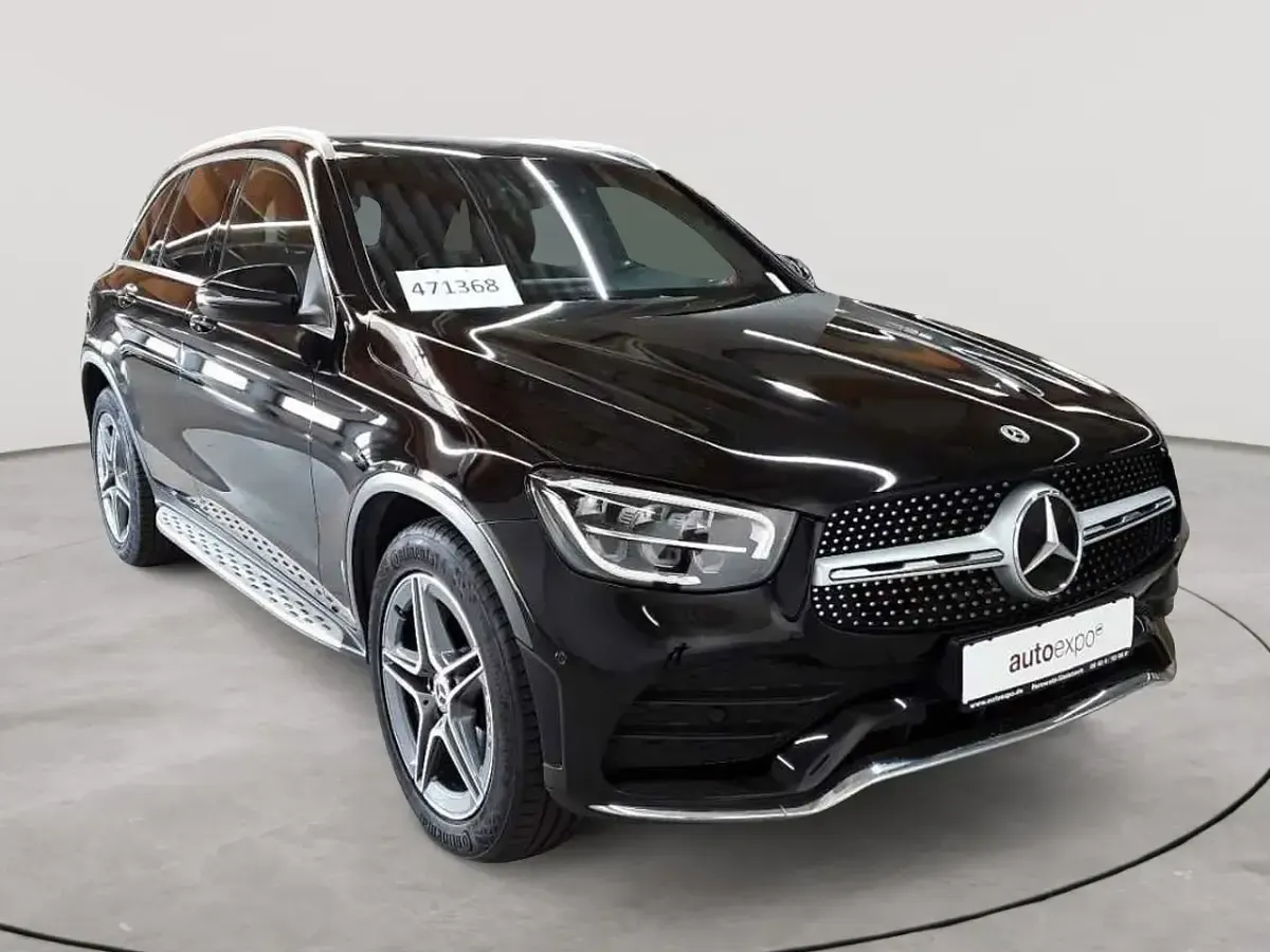Gebraucht Mercedes GLC300 AMG line 245 PS (180 kW) 2022 SUV