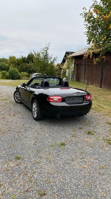 Braun Gebraucht 2013 Mazda MX5 Cabrio | 8.900 € (Guter Preis) - Bild 1/4