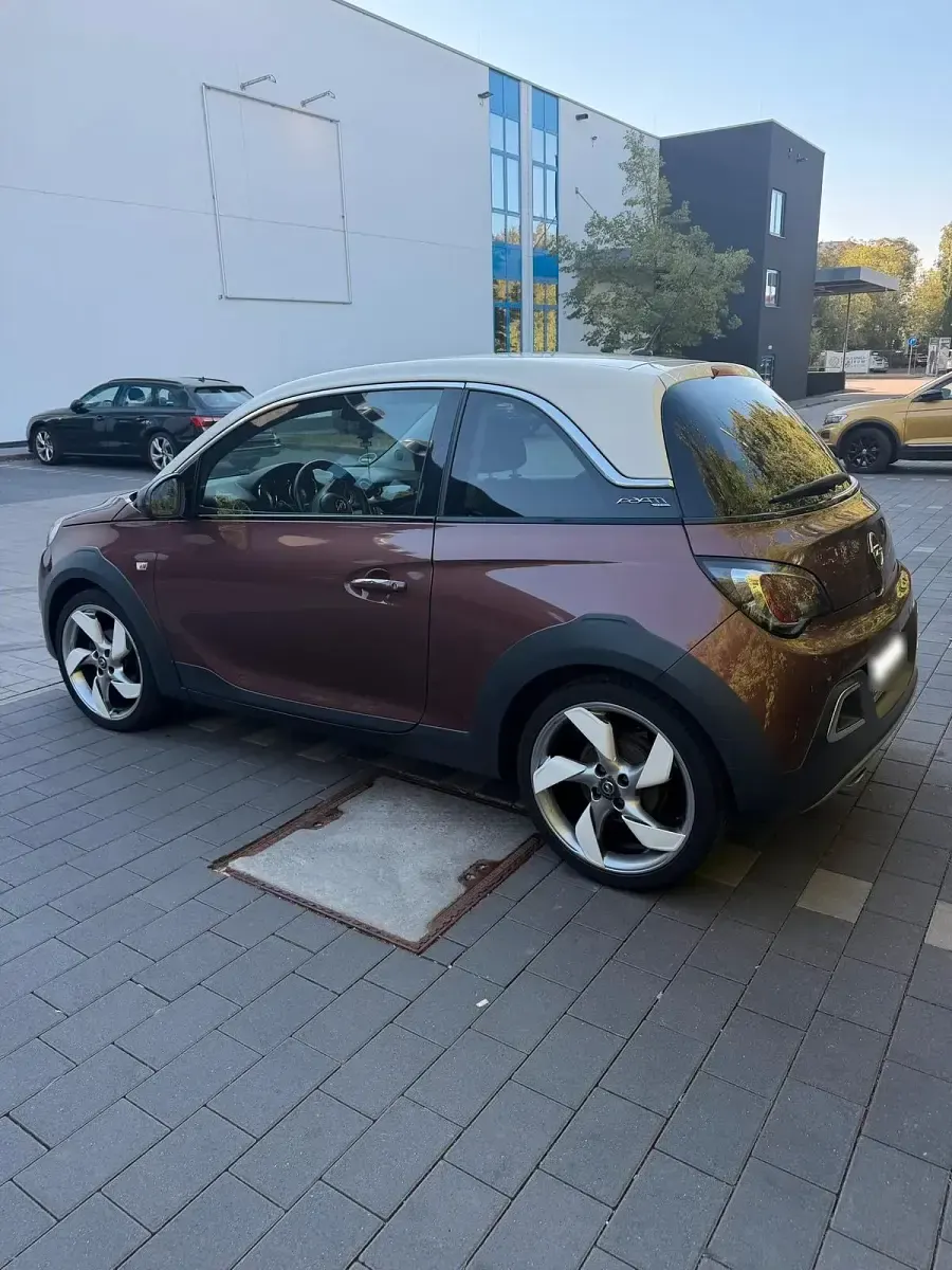 Gebraucht Opel Adam Rocks Rocks 101 PS (74 kW) 2018 Braun Kleinwagen