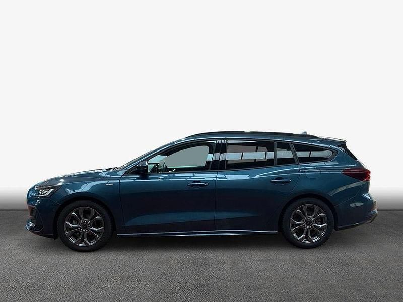 Gebraucht Ford Focus ST-Line X 125 PS (91 kW) 2024 Blau Limousine