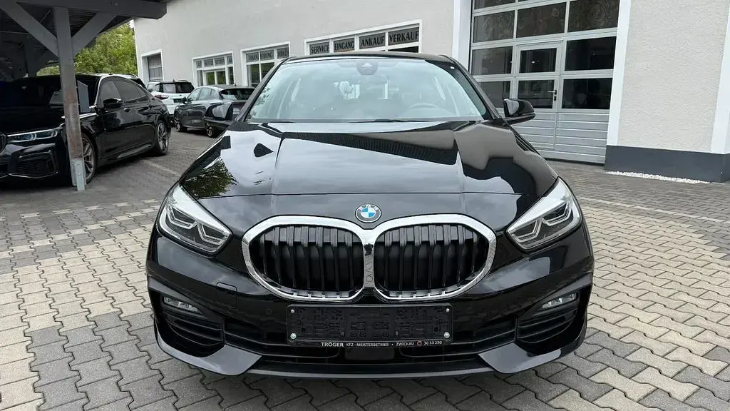 Gebraucht BMW 118 136 PS (100 kW) 2021 Schwarz Kleinwagen