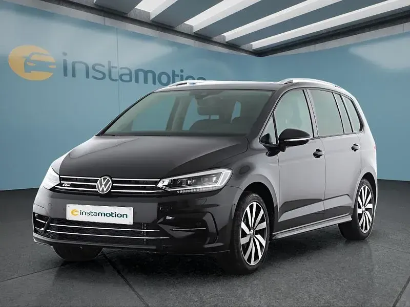 Neu VW Touran 150 PS (110 kW) 2026 Schwarz Van / Kleinbus