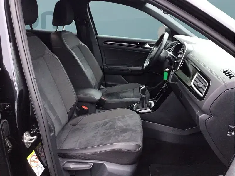 Gebraucht VW T-Roc 110 PS (80 kW) 2022 Schwarz SUV