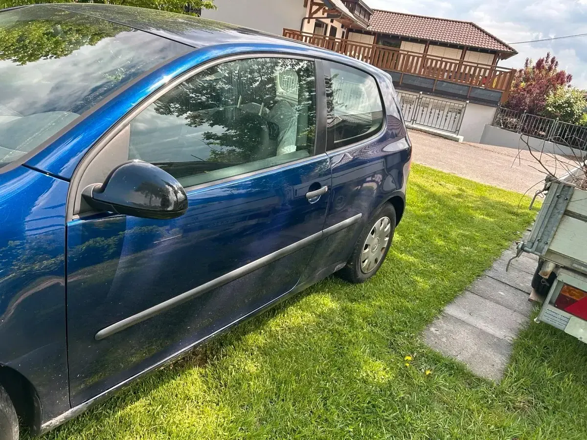 Gebraucht VW Golf IV 55 PS (40 kW) 2004 Blau Kleinwagen