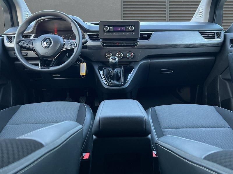 Gebraucht Renault Kangoo Equilibre 102 PS (75 kW) 2024 Weiß Van / Kleinbus