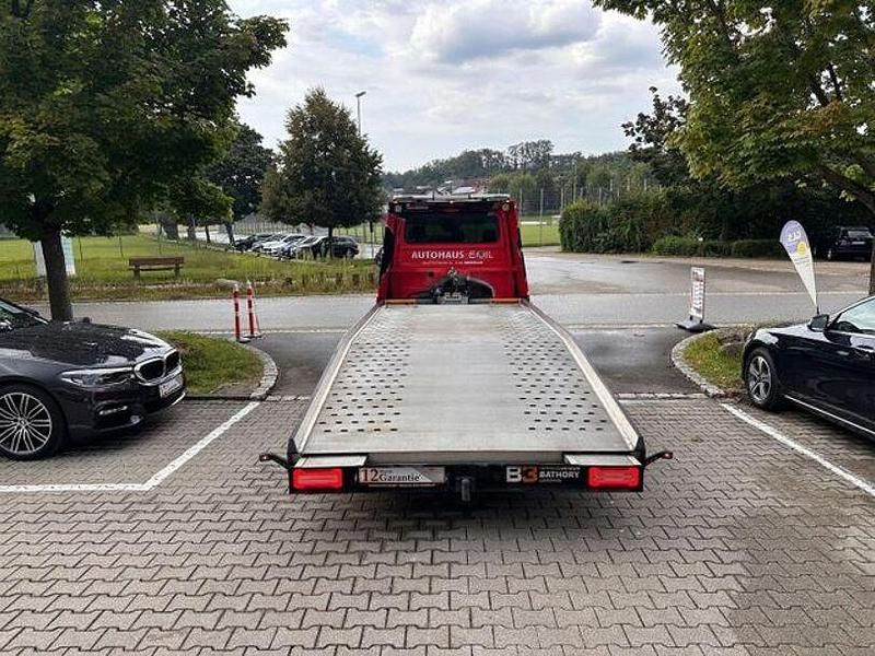 Gebraucht Mercedes Sprinter 190 PS (139 kW) 2023 Obsidianschwarz metallic Van