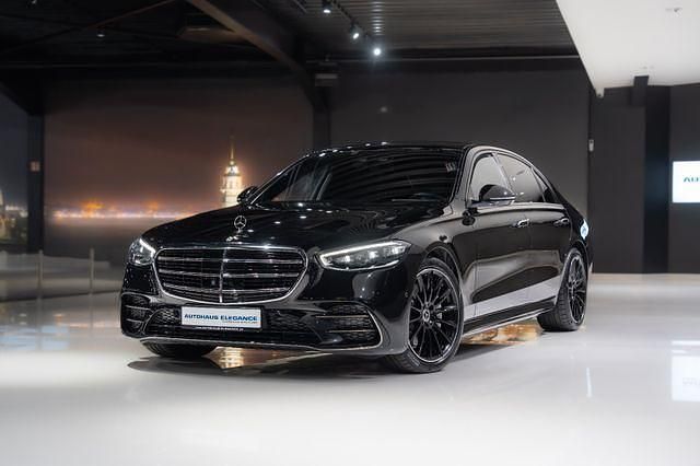Obsidianschwarz metalliclack Gebraucht 2023 Mercedes S400 AMG line Limousine | 99.980 € (Fairer Preis) - Bild 1/4