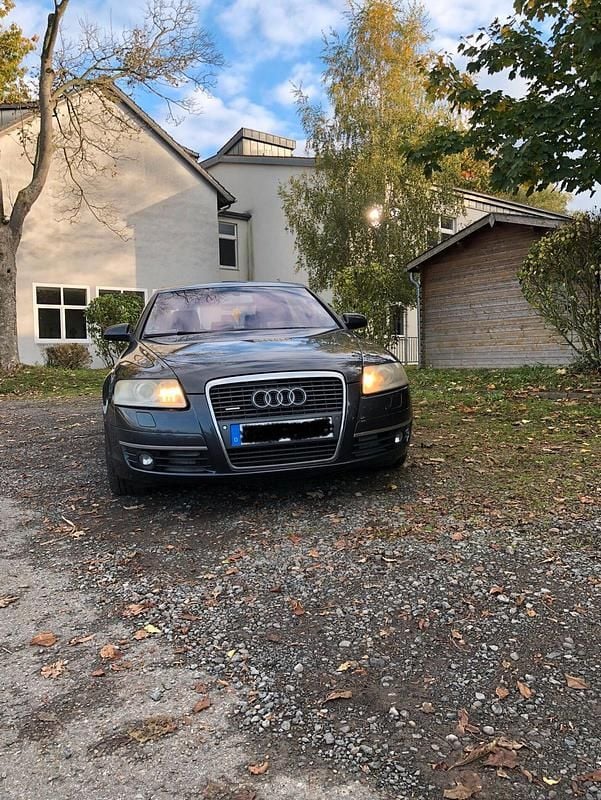 Blau Gebraucht 2004 Audi A6 Limousine | 2.000 € (Superpreis) - Bild 1/4