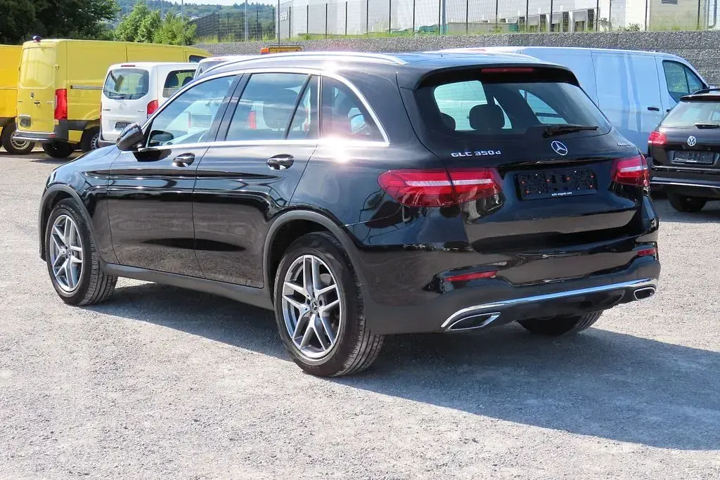 Gebraucht Mercedes GLC350 AMG line 258 PS (189 kW) 2018 Schwarz SUV