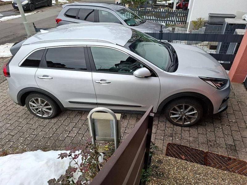 Gebraucht 2020 Kia Niro Spirit SUV | 17.500 € (Guter Preis) - Bild 1/4