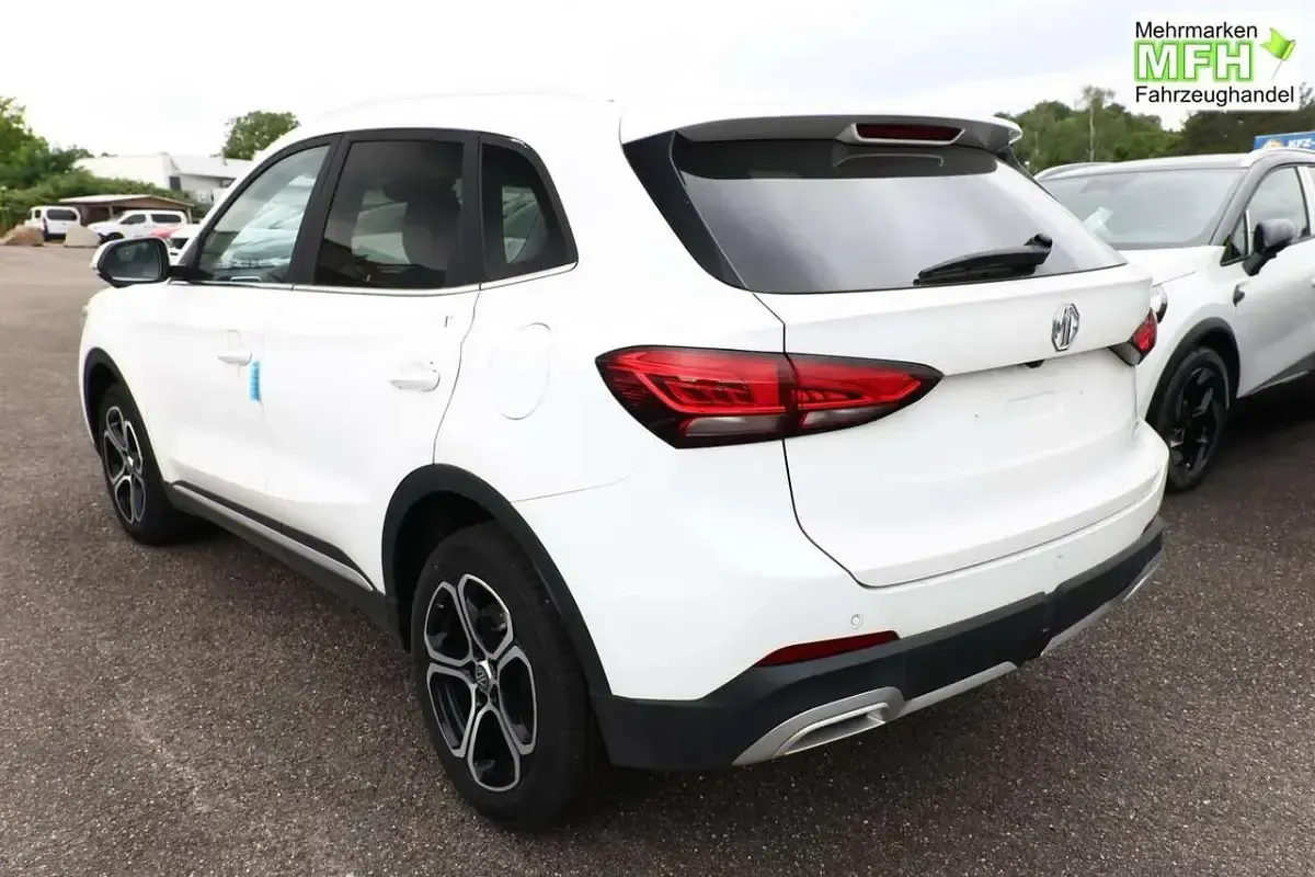 Neu MG ZS Comfort 116 PS (85 kW) 2026 Dover white SUV