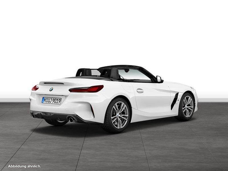 Gebraucht BMW Z4 M Sport 197 PS (144 kW) 2025 Alpinweiss Cabrio