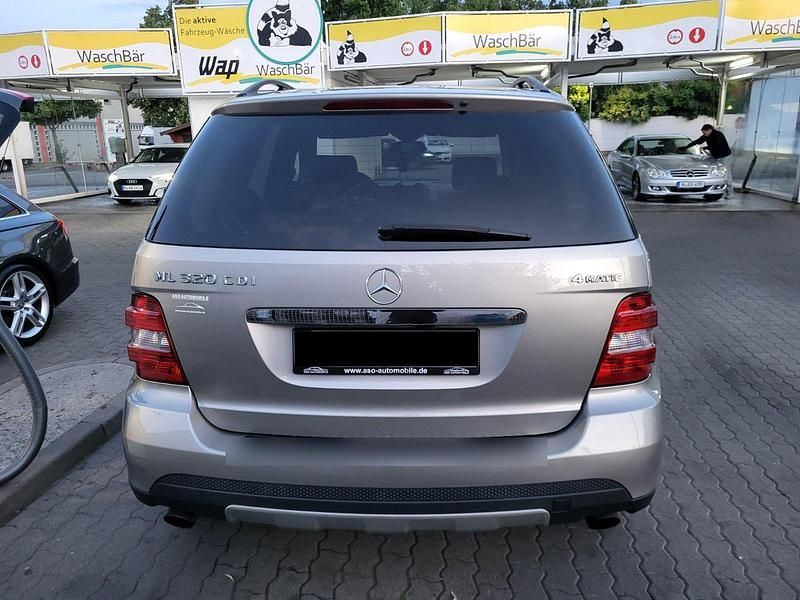 Gebraucht Mercedes ML320 2006 Gold SUV