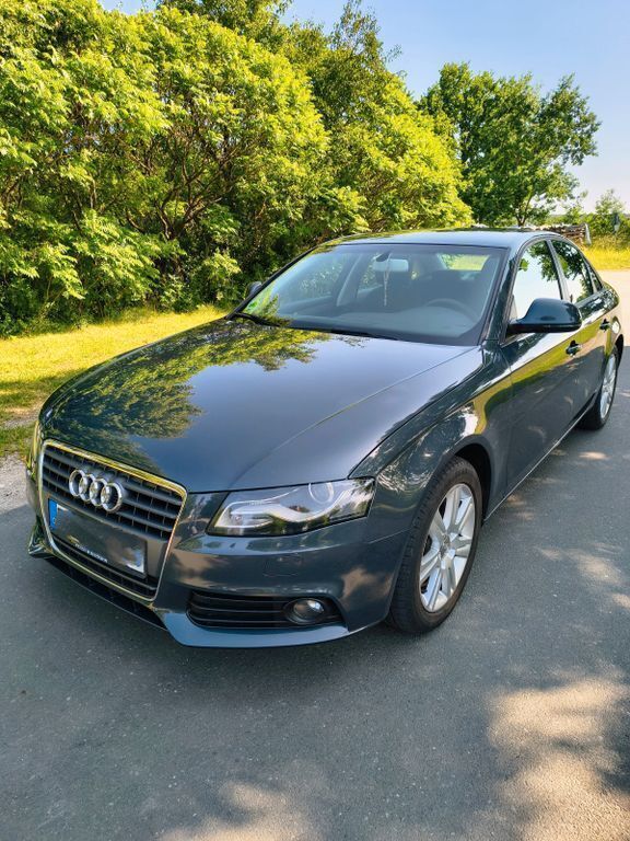 Andere außenfarben Gebraucht 2008 Audi A4 Ambiente Limousine | 8.500 € (Teuer) - Bild 1/4