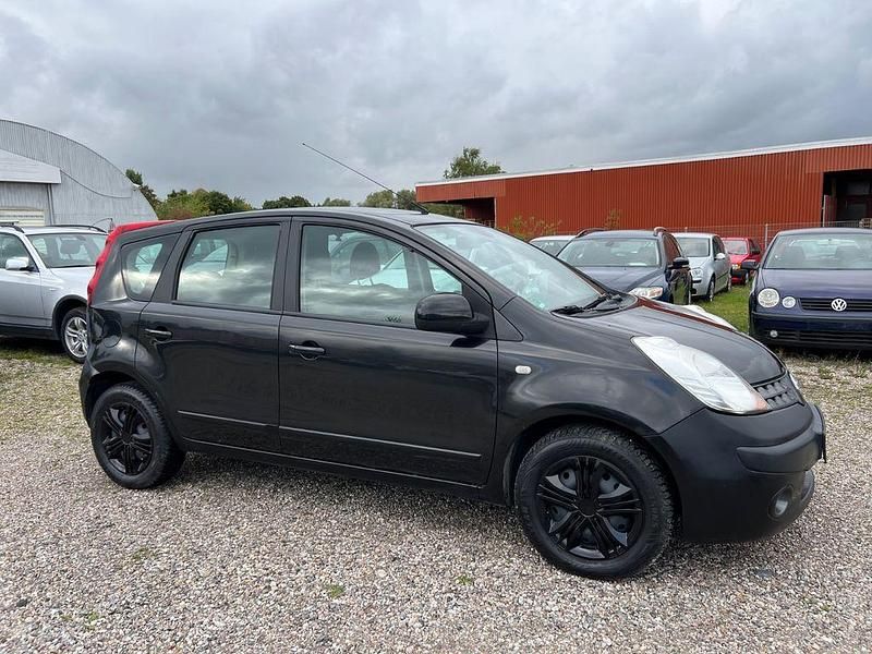 Gebraucht Nissan Note Tekna 86 PS (63 kW) 2006 Schwarz Van / Kleinbus