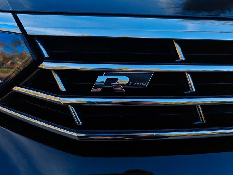 Gebraucht VW Passat Highline 190 PS (139 kW) 2016 Schwarz Limousine