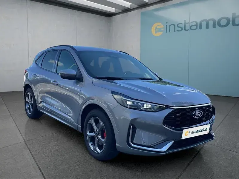 Gebraucht Ford Kuga ST-Line X 186 PS (136 kW) 2024 Silber SUV