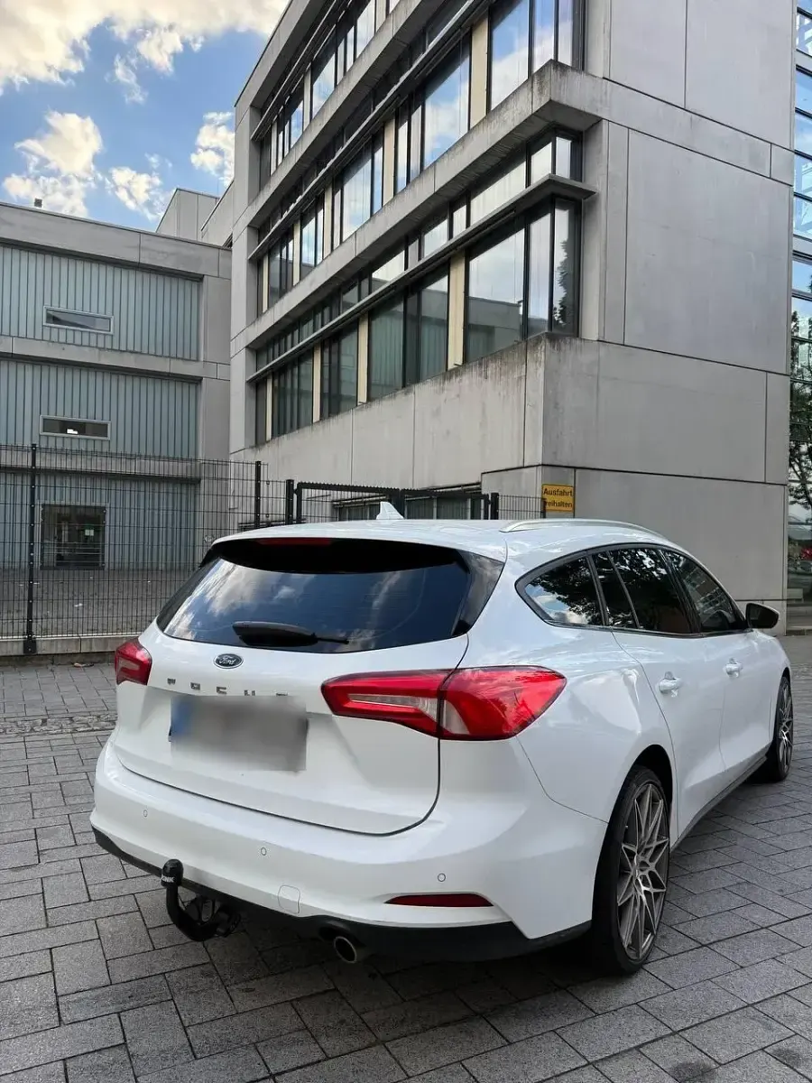 Gebraucht Ford Focus 120 PS (88 kW) 2019 Kombi