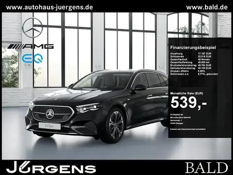 Gebraucht Mercedes E300 197 PS (144 kW) 2025 Metalliclack obsidianschwarz Kombi