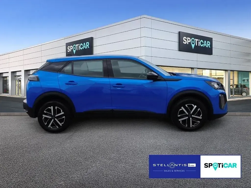 Gebraucht Peugeot 2008 Active 101 PS (74 kW) 2024 Blau SUV