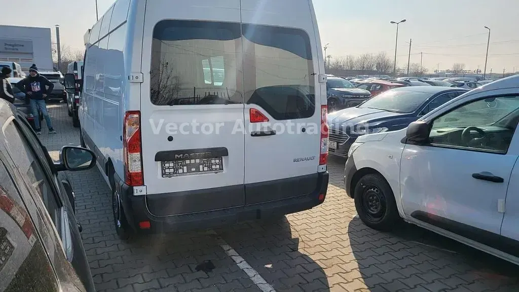 Nowe Renault Master 145 KM (106 kW) 2025 Biały Van