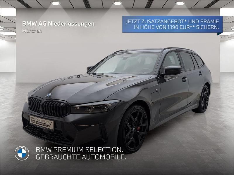 Grau Gebraucht 2024 BMW 330e M Sport Kombi | 52.411 € (Teuer) - Bild 1/2