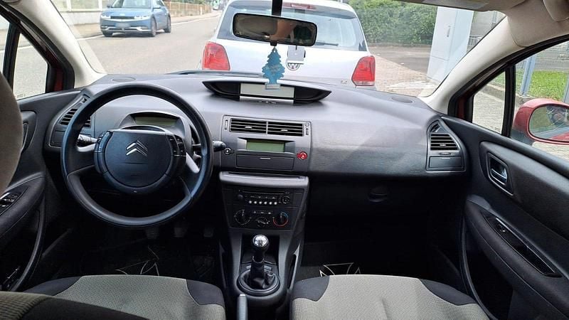 Gebraucht Citroën C4 109 PS (80 kW) 2006 Rot Limousine