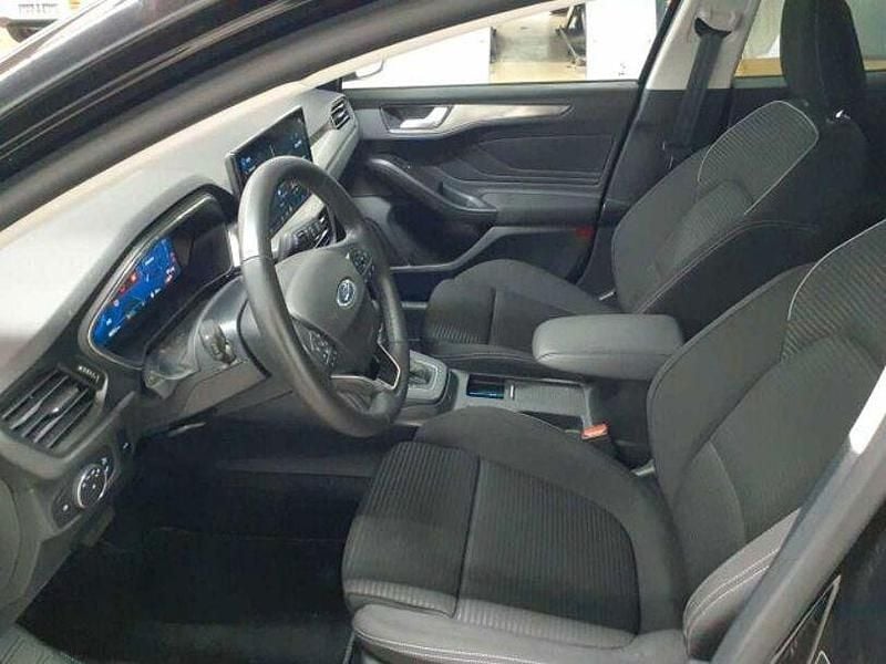 Second-hand Ford Focus 155 CP (114 kW) 2023 Negru Berlinǎ