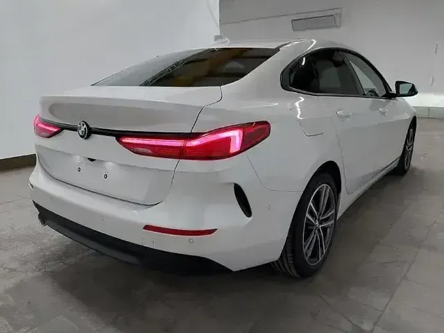 Używany BMW 218 Performance 136 KM (100 kW) 2024 Biały Coupe