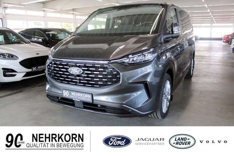 Grau Gebraucht 2025 Ford Tourneo Custom Titanium Van / Kleinbus | 60.800 € - Bild 1/4