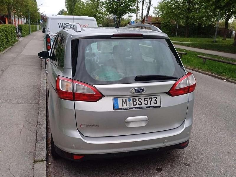 Gebraucht Ford Grand C-Max Titanium 116 PS (85 kW) 2011 Silber Van / Kleinbus