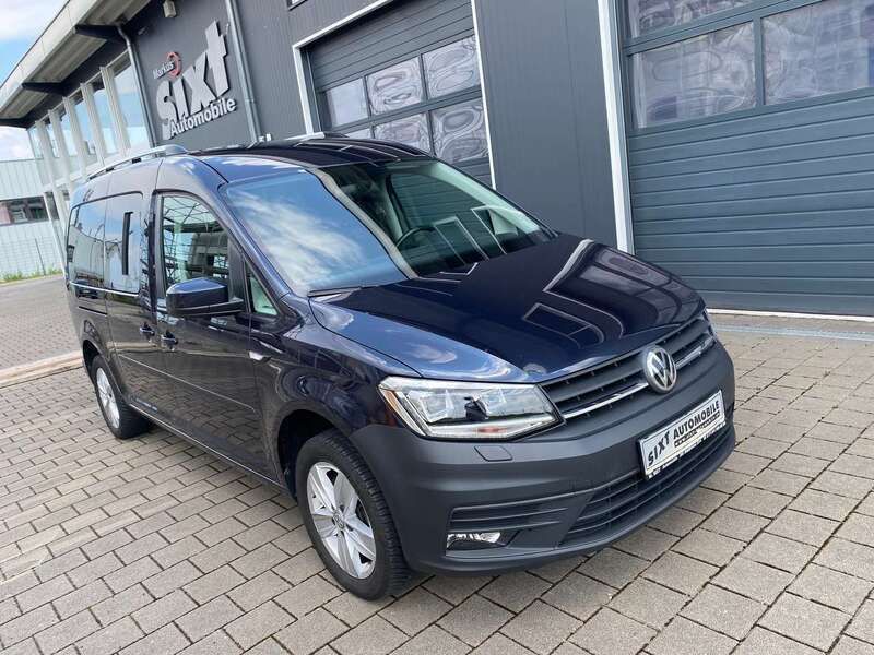 Blau Gebraucht 2018 VW Caddy Maxi Van / Kleinbus | 27.900 € (Teuer) - Bild 1/3