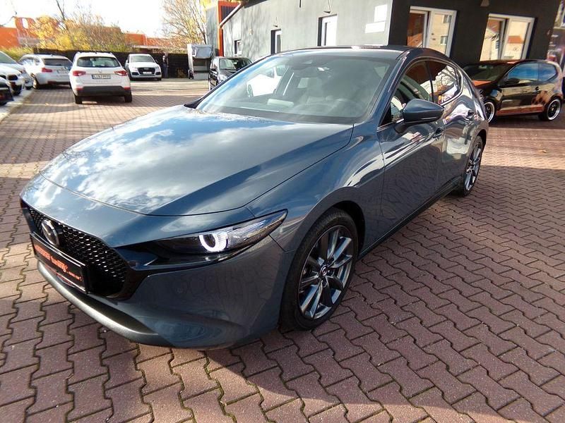 Gebraucht Mazda 3 Selection 150 PS (110 kW) 2023 Polymetal grey Limousine