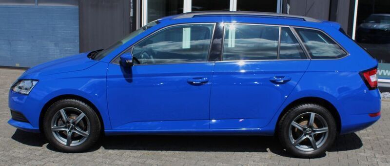 Blau Gebraucht 2019 Skoda Fabia Active Kombi | 12.490 € (Fairer Preis) - Bild 1/4