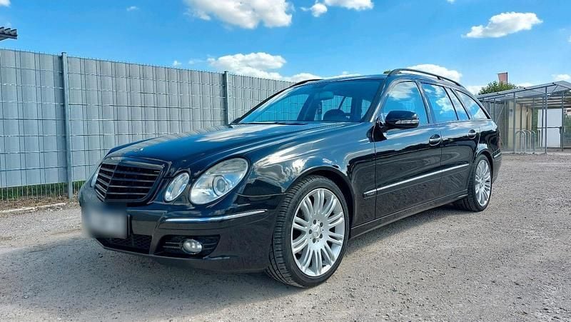 Schwarz Gebraucht 2006 Mercedes E280 Kombi | 6.600 € (Teuer) - Bild 1/4