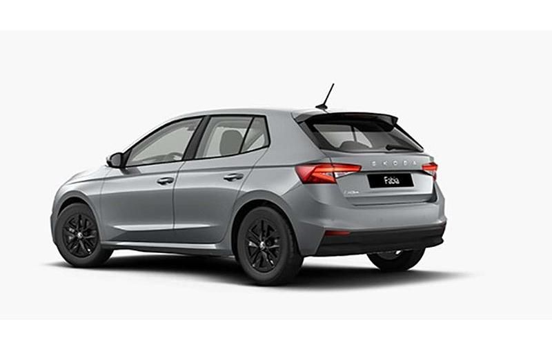 Nowe Skoda Fabia Selection 116 KM (85 kW) 2026 Srebrny Hatchback