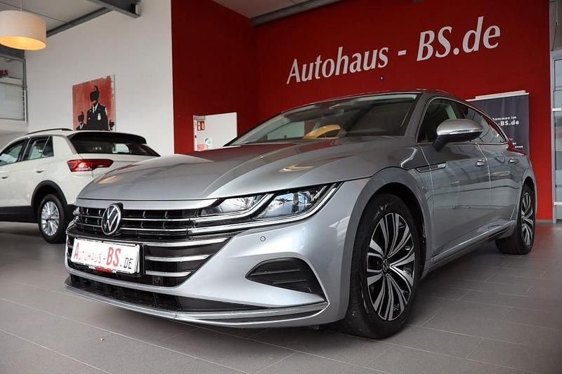 Silber Gebraucht 2022 VW Arteon Limousine | 27.890 € (Guter Preis) - Bild 1/4