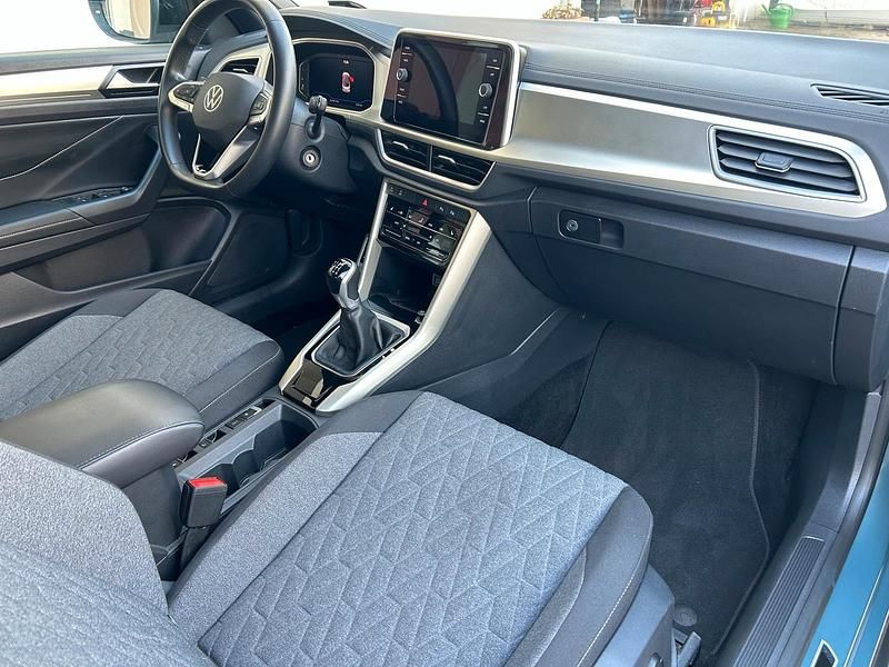 Gebraucht VW T-Roc Cabriolet 150 PS (110 kW) 2023 Blau Cabrio