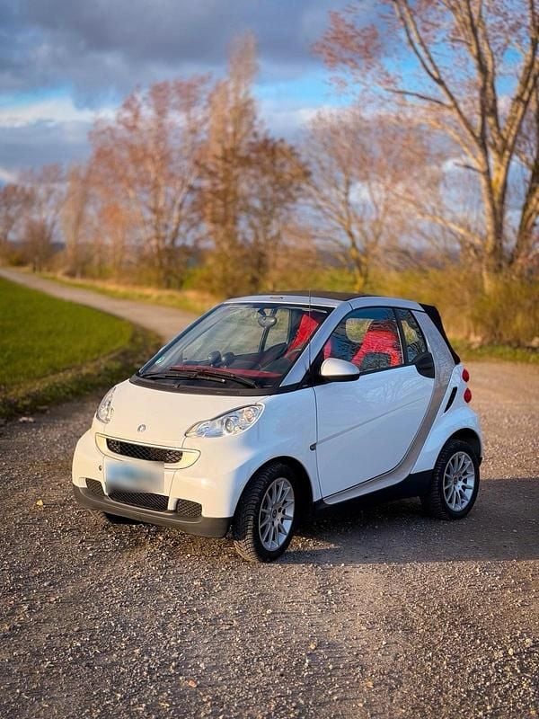 Gebraucht Smart ForTwo Cabrio 71 PS (52 kW) 2010 Weiß Cabrio