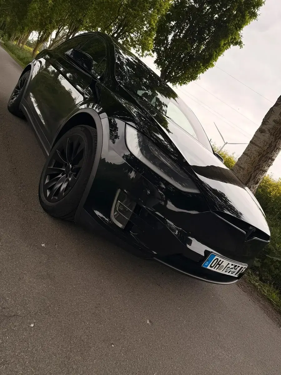 Gebraucht Tesla Model X 242 kW (330 PS) 2018 Schwarz SUV