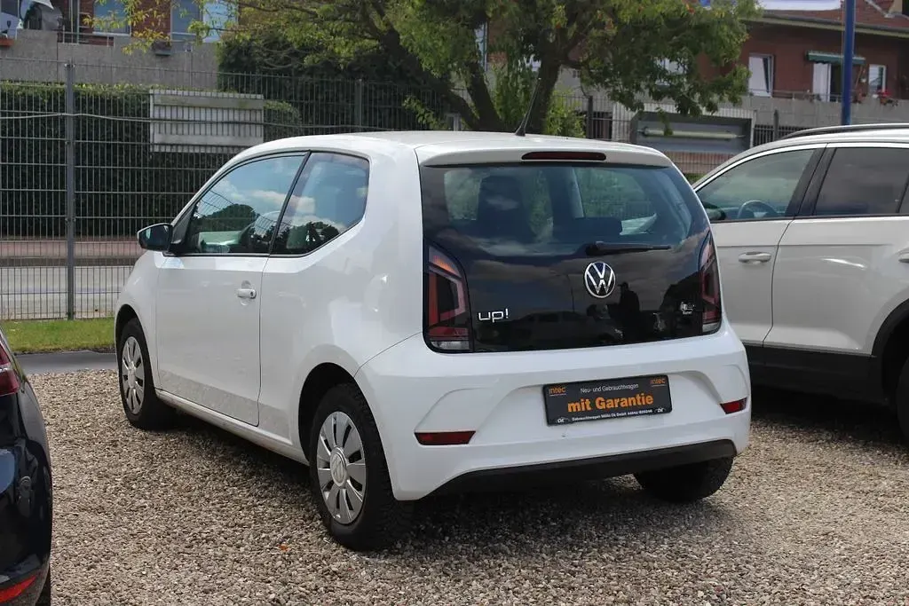 Gebraucht VW up! S 65 PS (47 kW) 2023 Weiß Kleinwagen